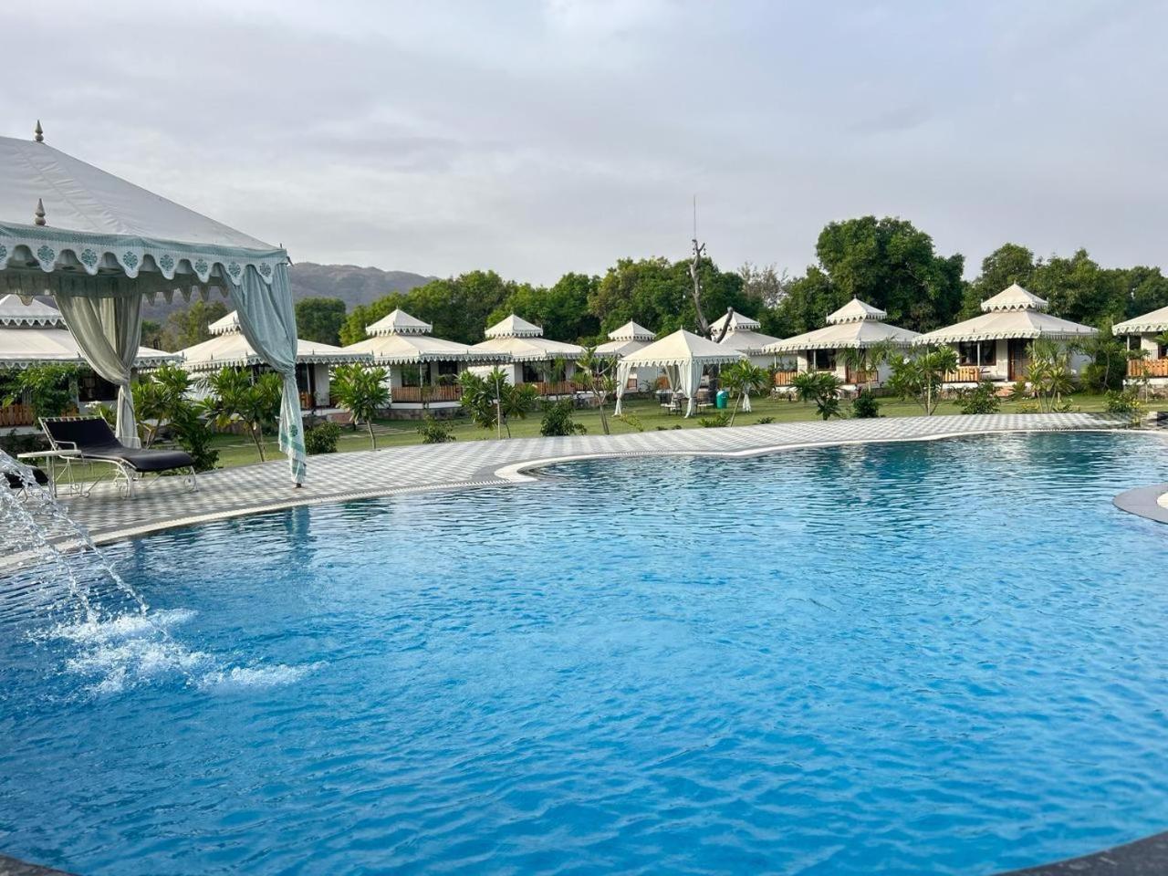 Ananda Resort Pushkar Exterior foto